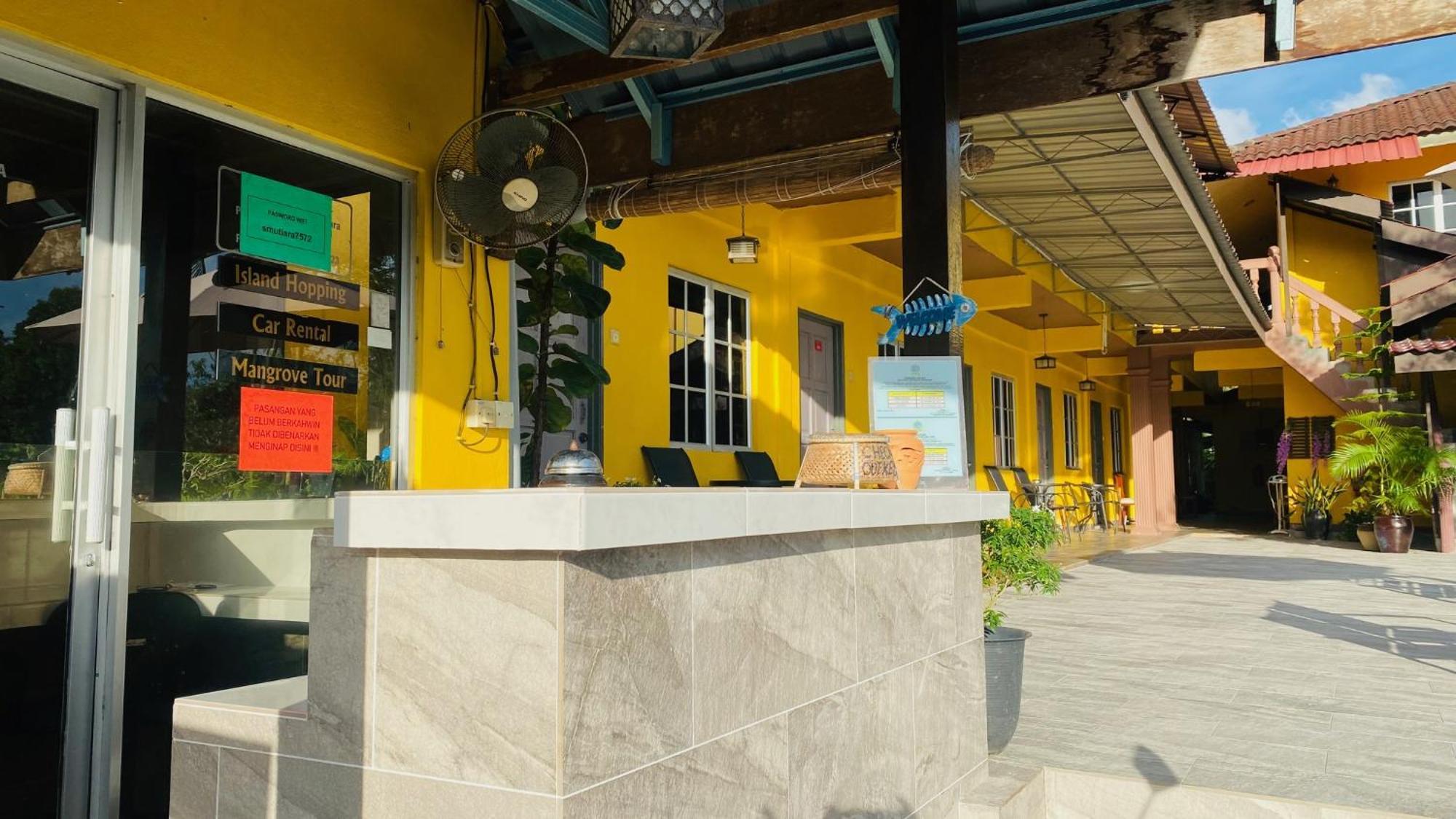 Motel Seri Mutiara Kuah Exterior foto