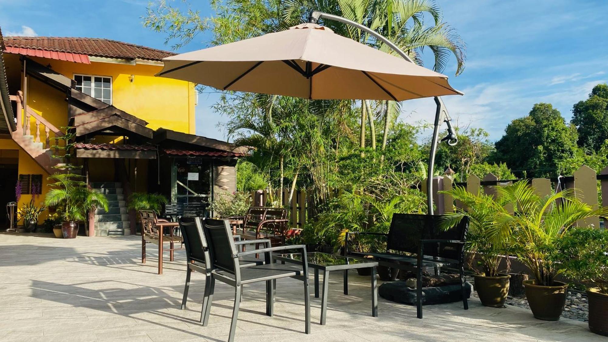 Motel Seri Mutiara Kuah Exterior foto