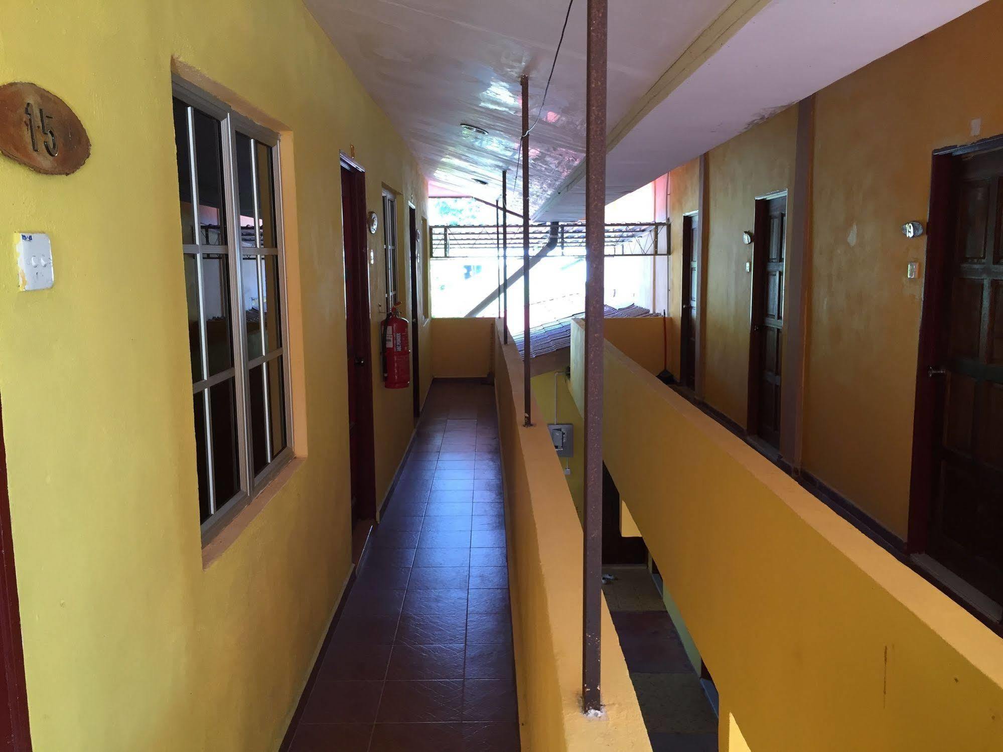 Motel Seri Mutiara Kuah Exterior foto